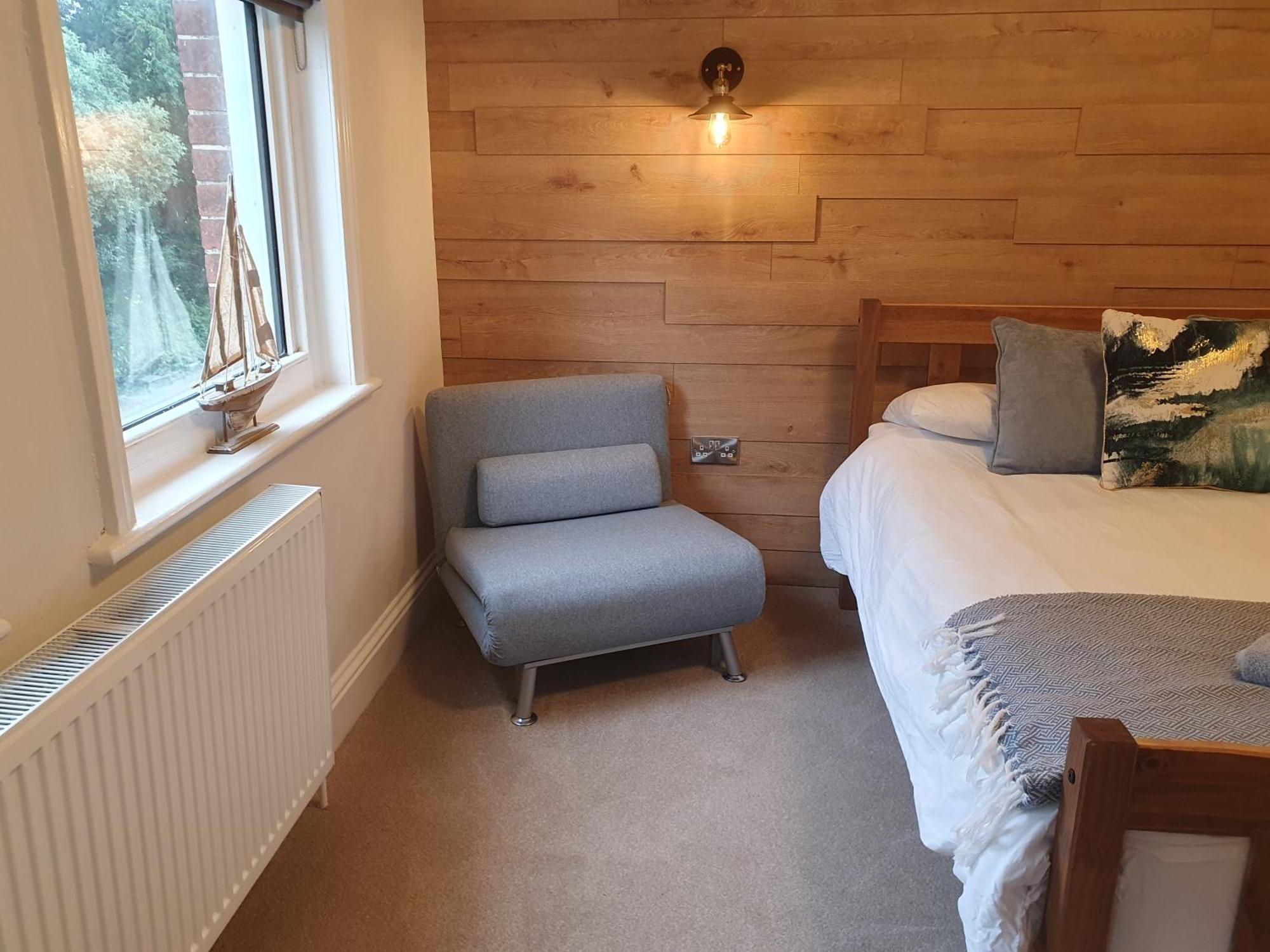 Aqua Nest Eastbourne - En-Suite, Free Parking, Kitchen 外观 照片